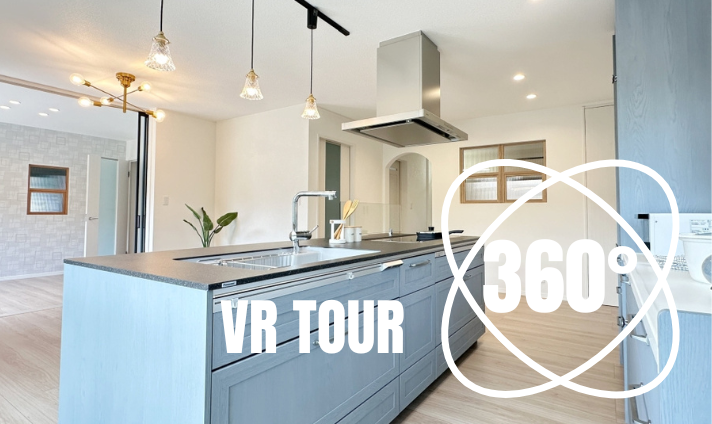 バーチャルルームツアー告知用アイキャッチ画像　パナソニック　LクラスキッチンのあるLDKの写真