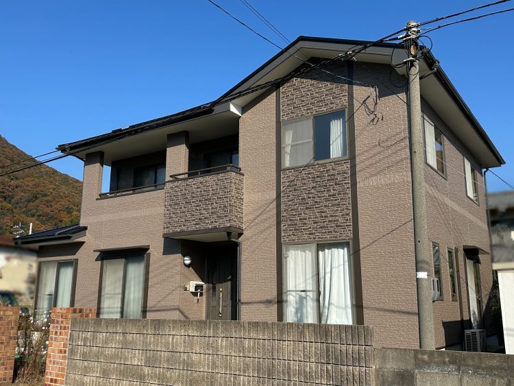 リフォーム後の外観　外壁塗装